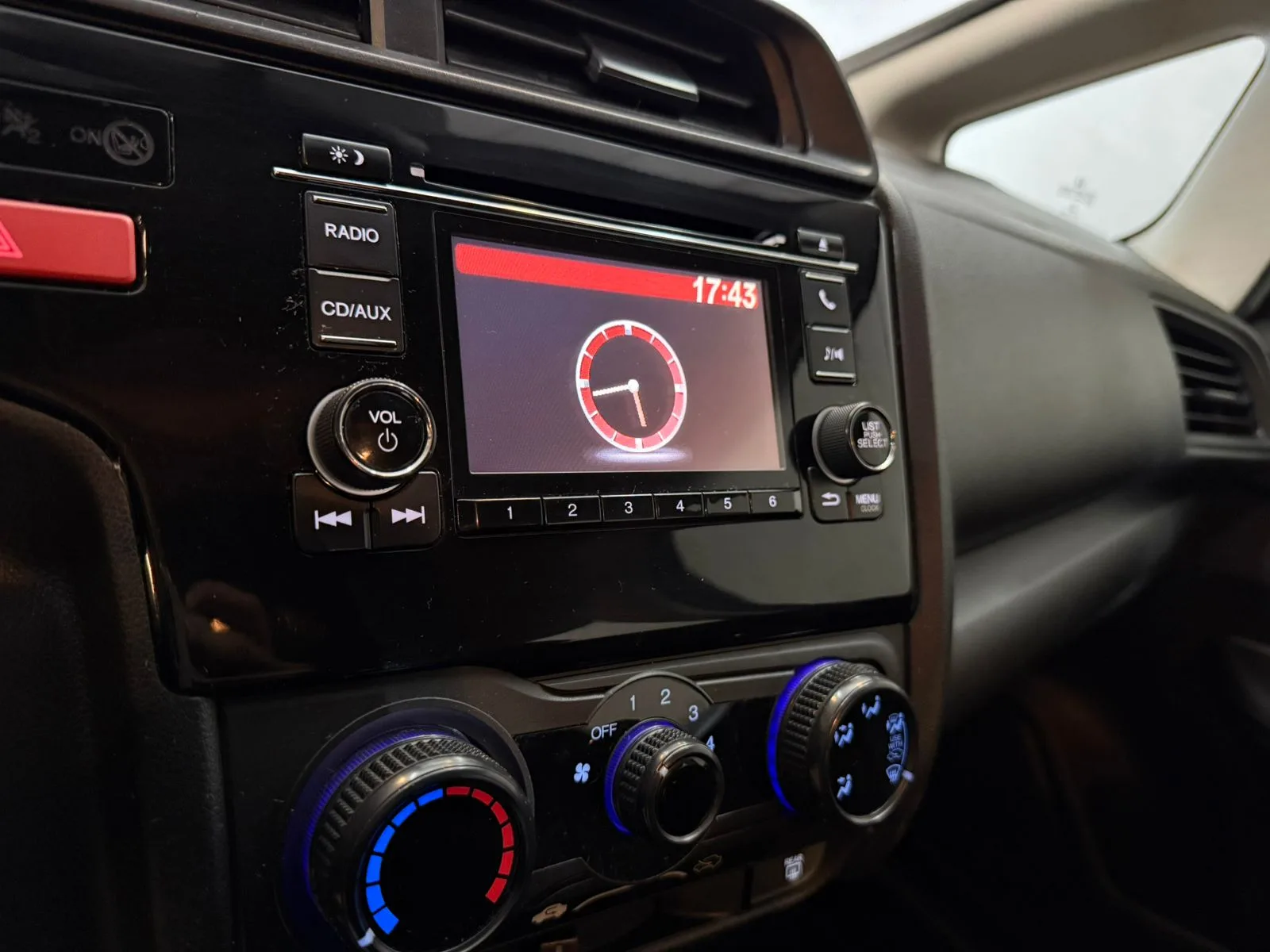 Honda-Fit-Ex-1 (8).jpeg