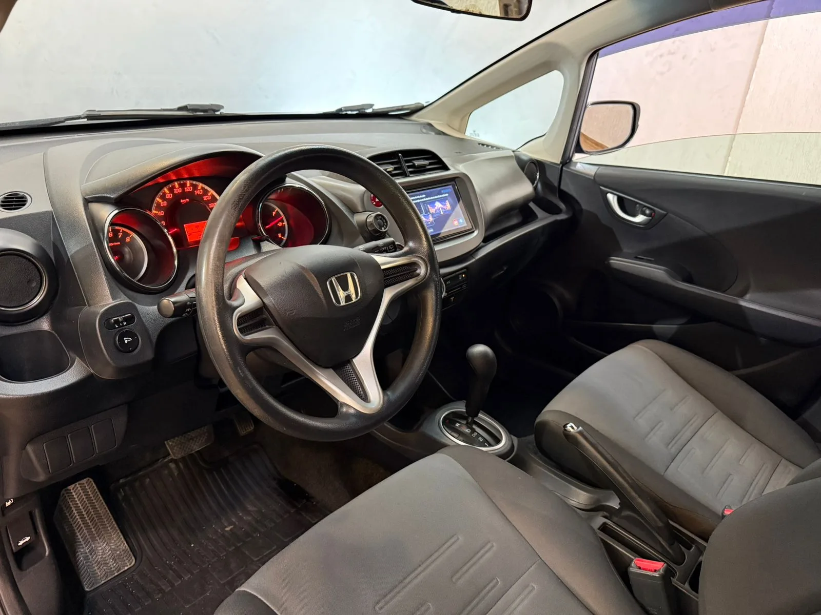 Honda-Fit-Twist-2013-Automatico (4).jpeg