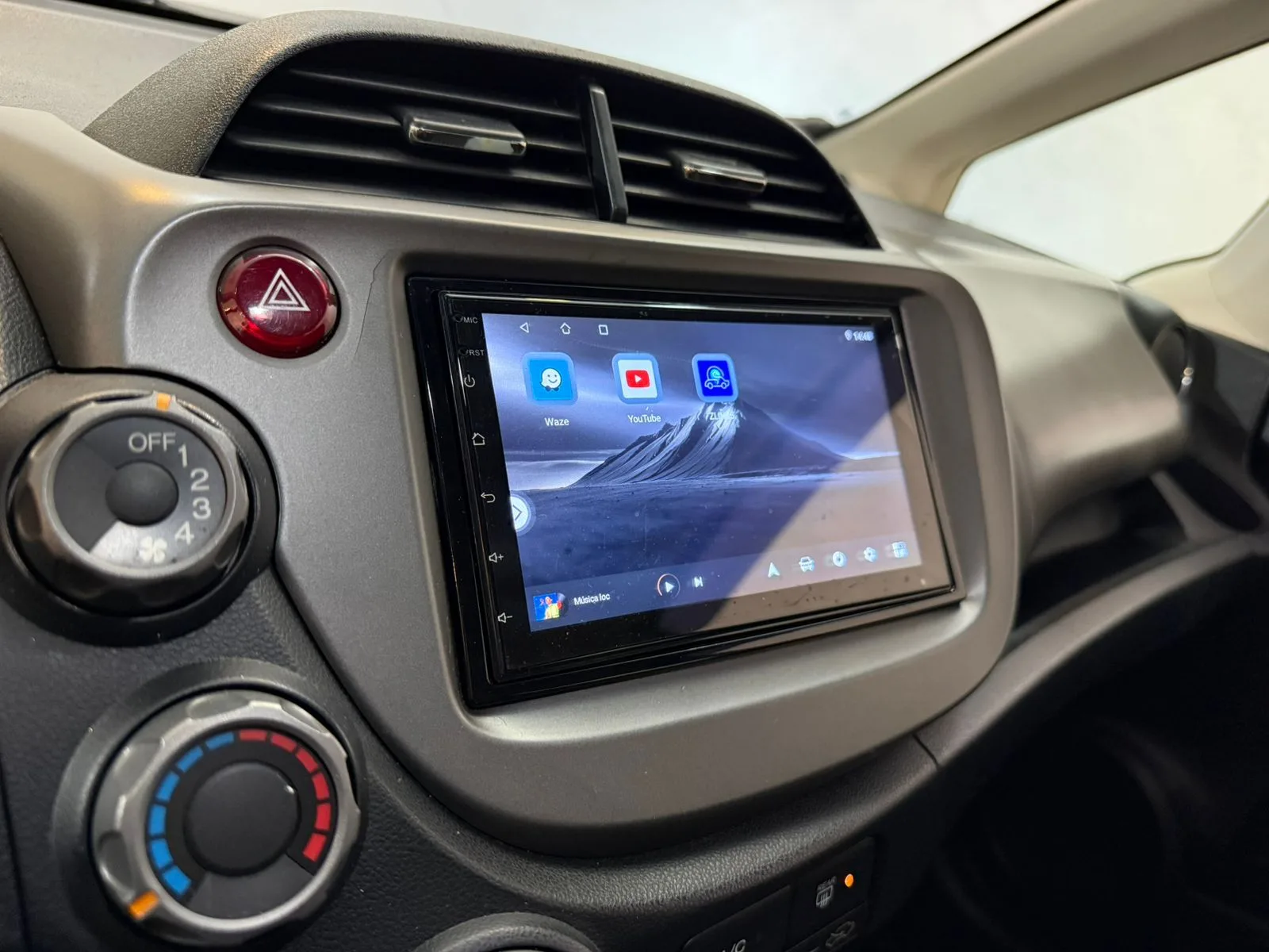 Honda-Fit-Twist-2013-Automatico (8).jpeg