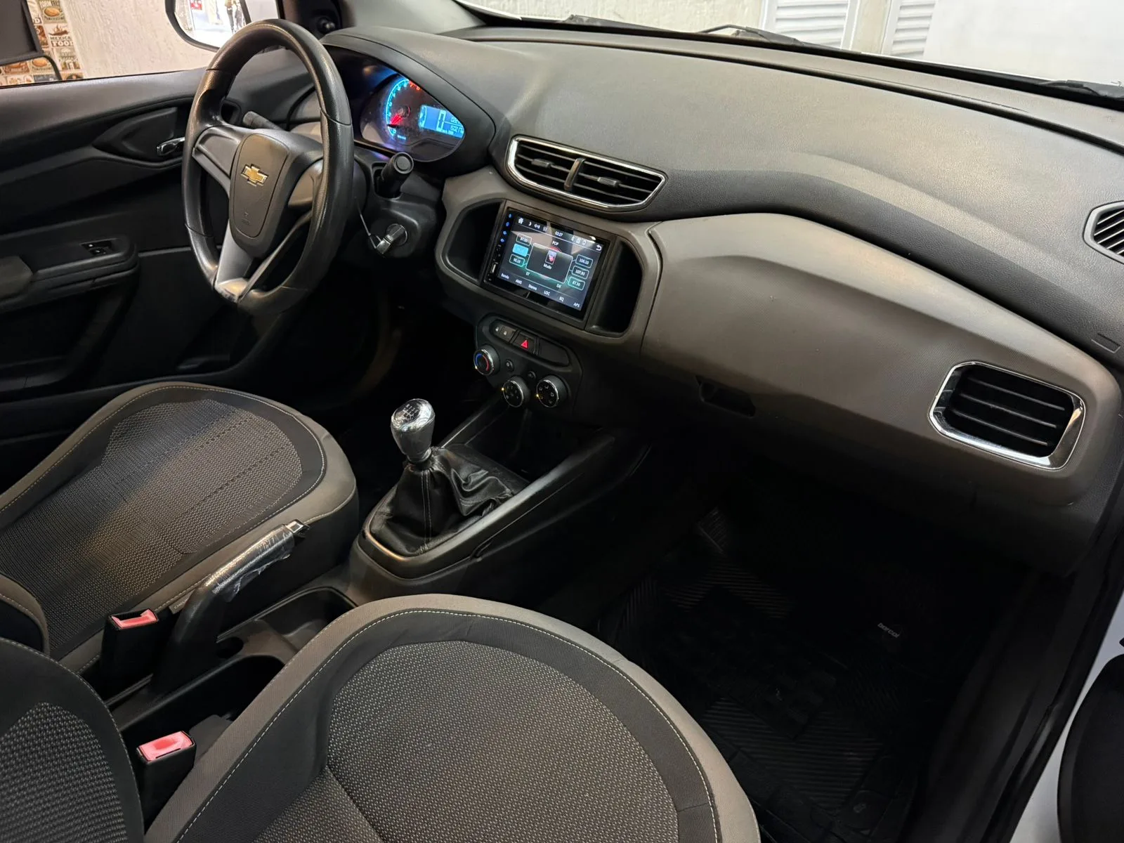 Chevrolet-Prisma-1 (5).jpeg