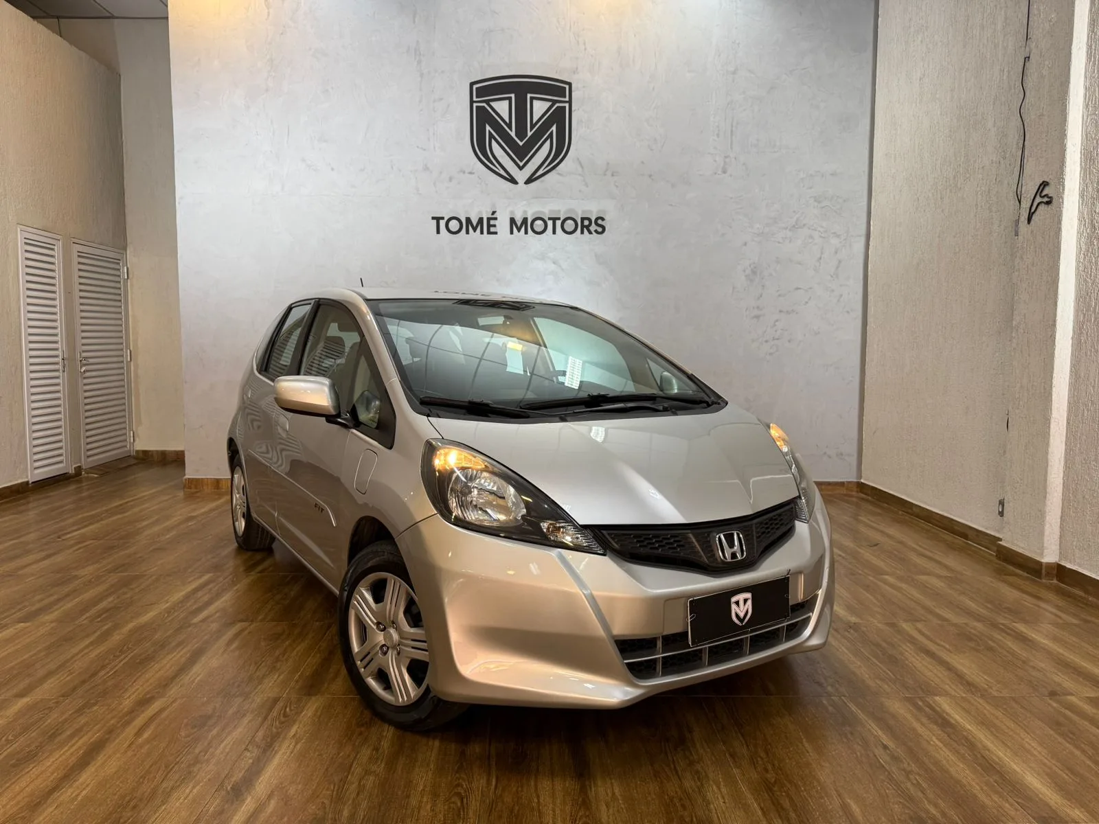 Honda-Fit-CX-2014 (1).jpeg