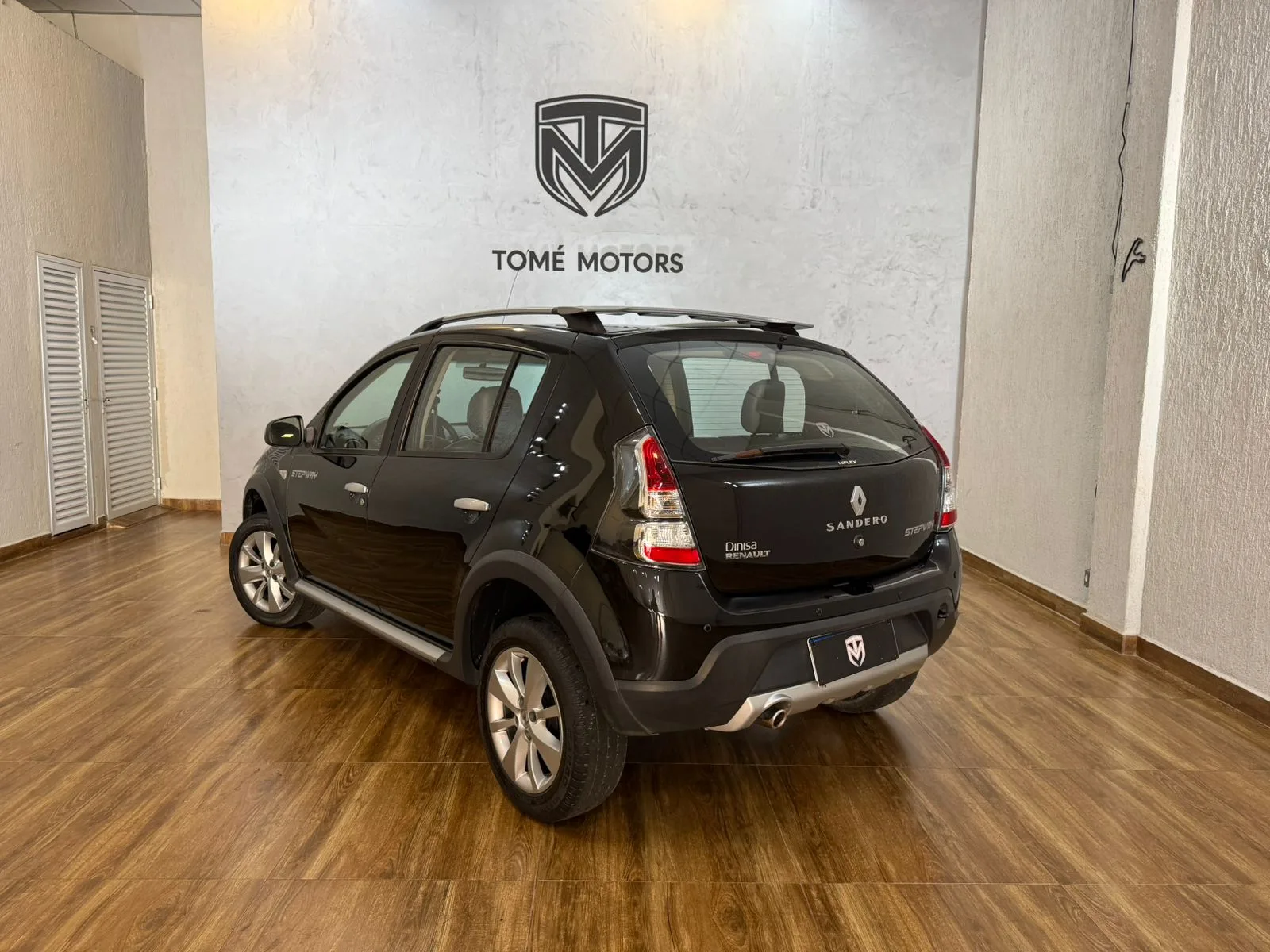 Sandero-Stepway-2012 (3).jpeg