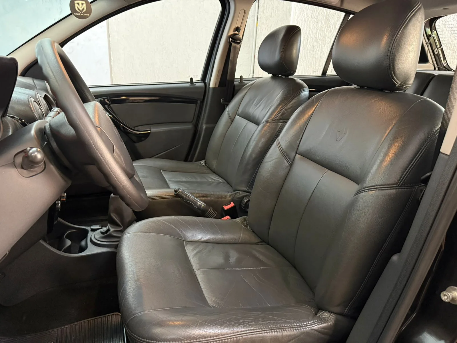 Sandero-Stepway-2012 (5).jpeg