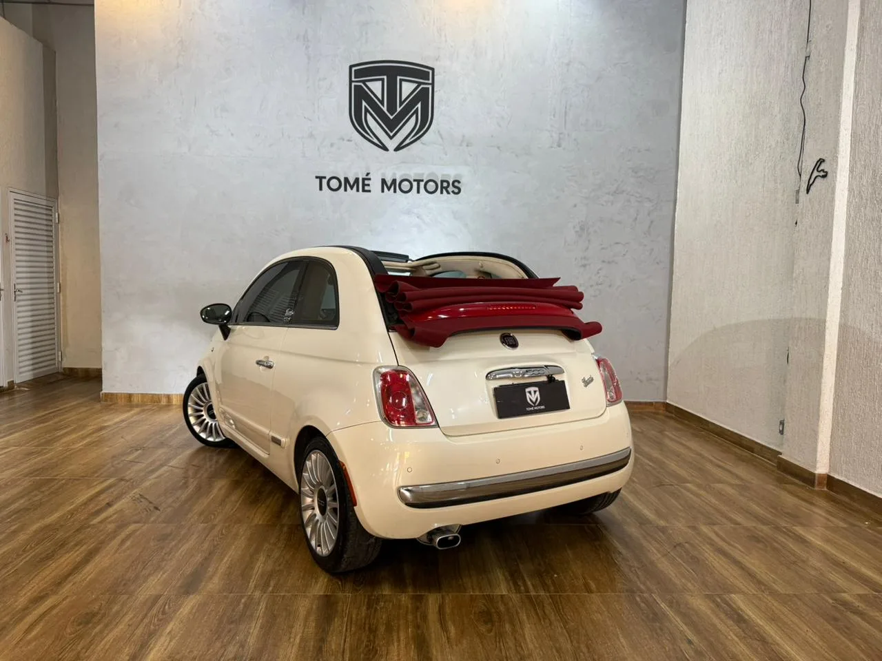 Fiat-500C-Cabriolet-Gucci-2013 (2).jpeg