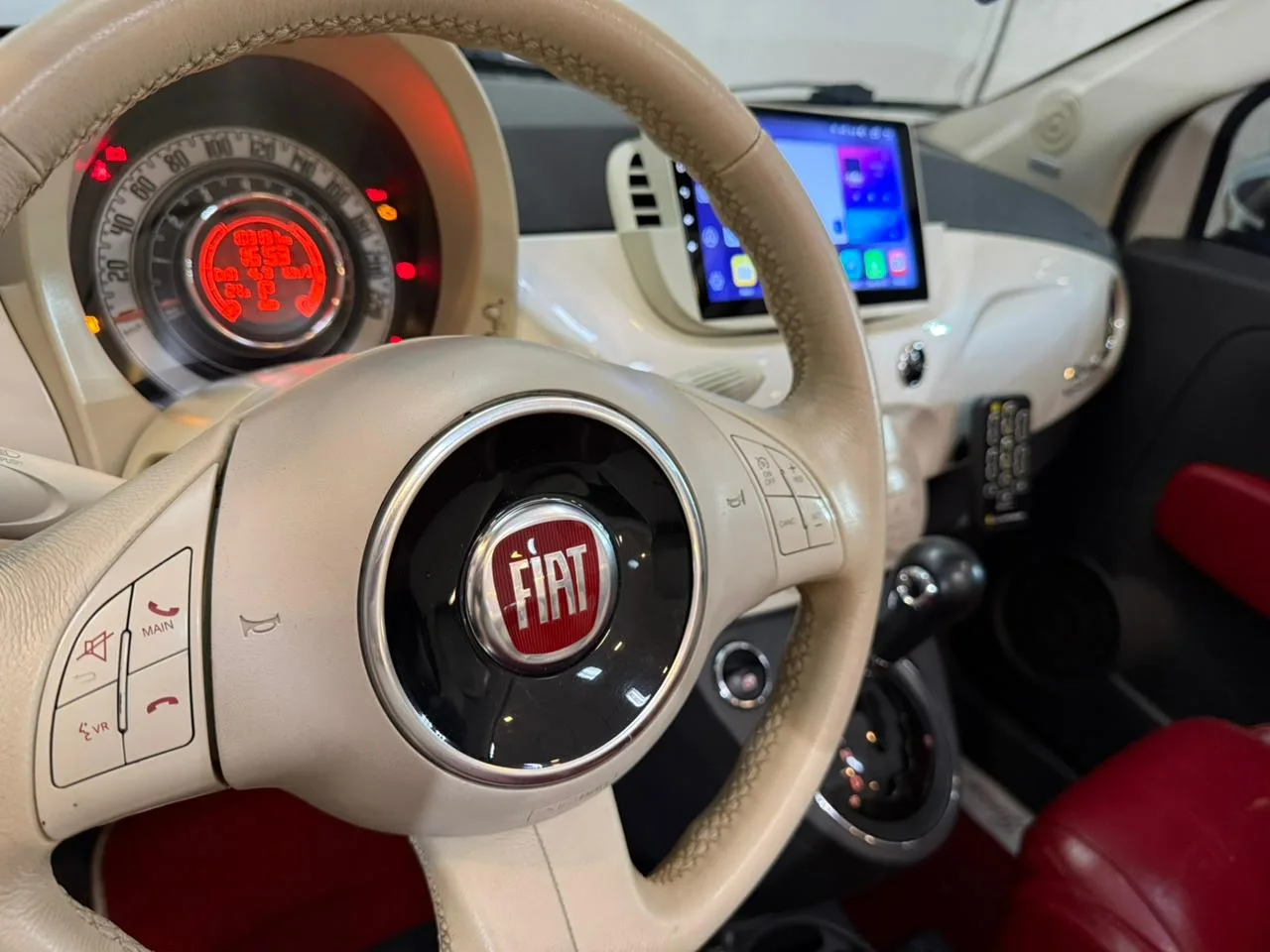 Fiat-500C-Cabriolet-Gucci-2013 (9).jpeg