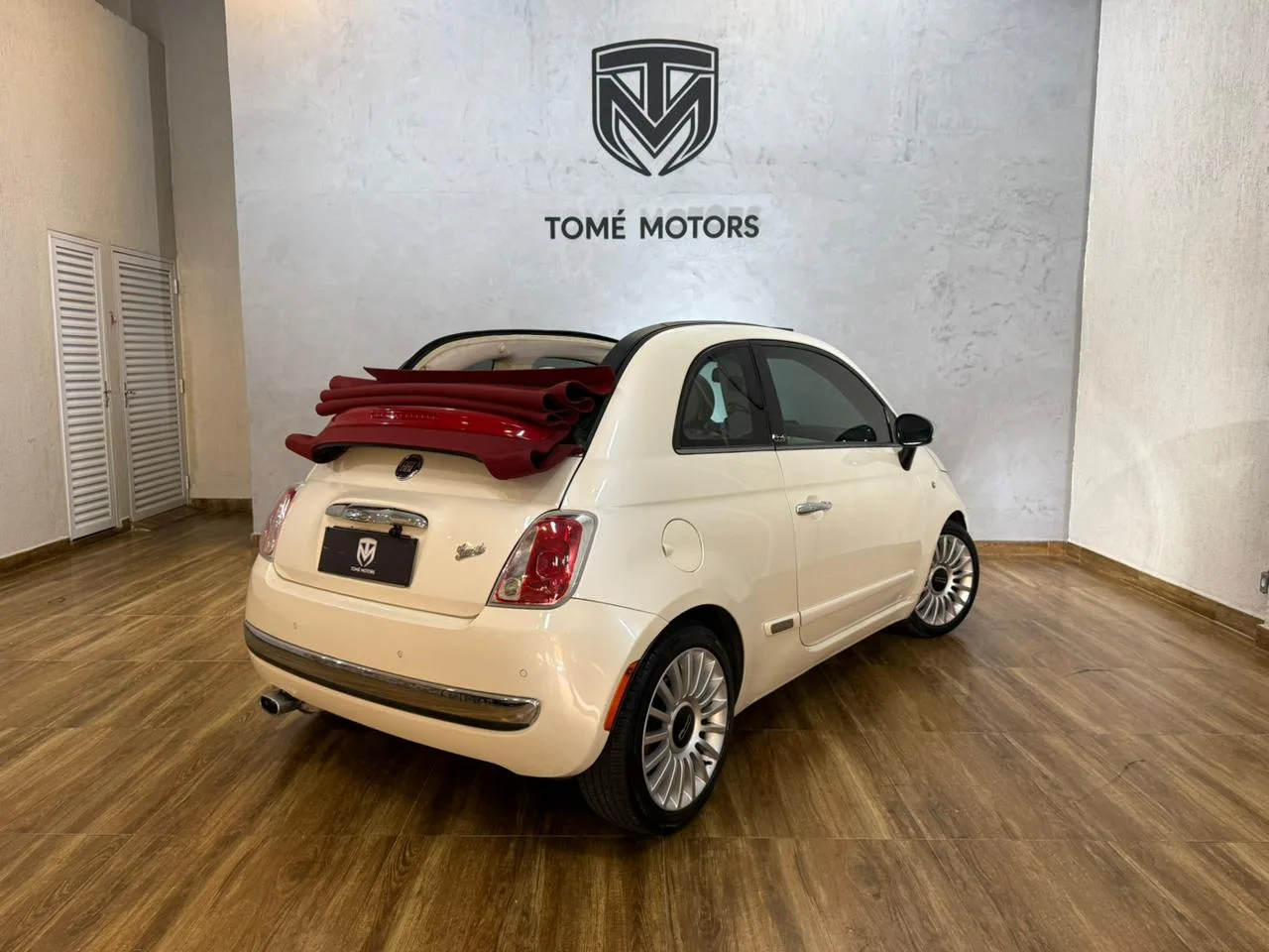 Fiat-500C-Cabriolet-Gucci-2013 (3).jpeg