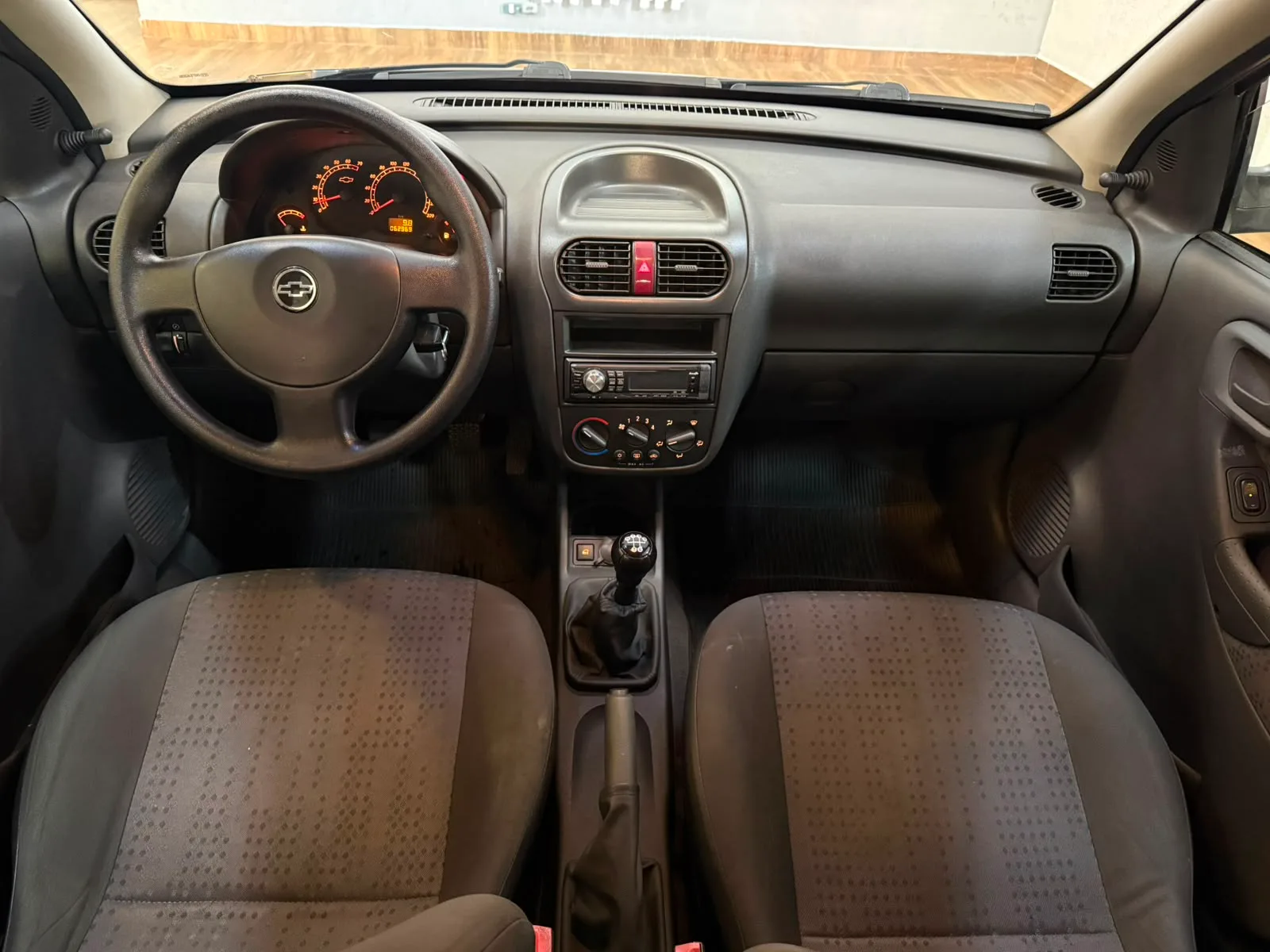 Chevrolet-Corsa-Maxx-1 (11).jpeg